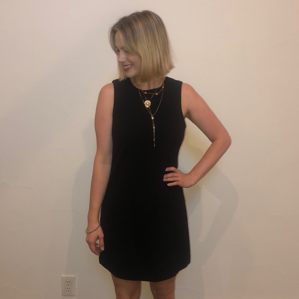Very comfortable, easy to accessorize!